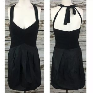 BCBG MAXAZRIA Sleeveless Halter Dress 4 Black V neck